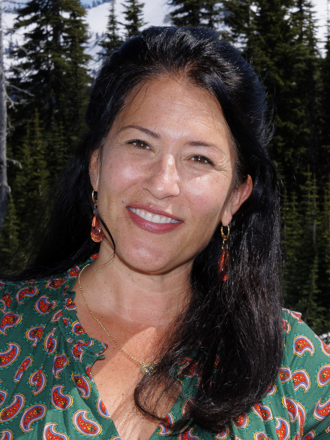 Ada Limón Presents New Book at Little Theater 