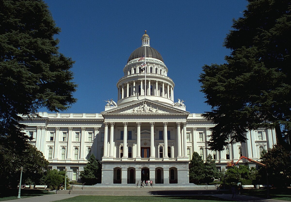 Want government records? This California lawmaker wants you to pay more for them
