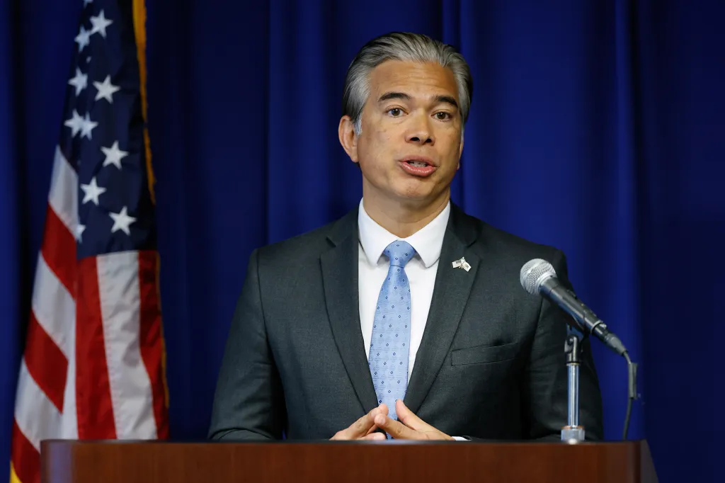 5 things to Know About California’s Backlog of Police Shooting Investigations