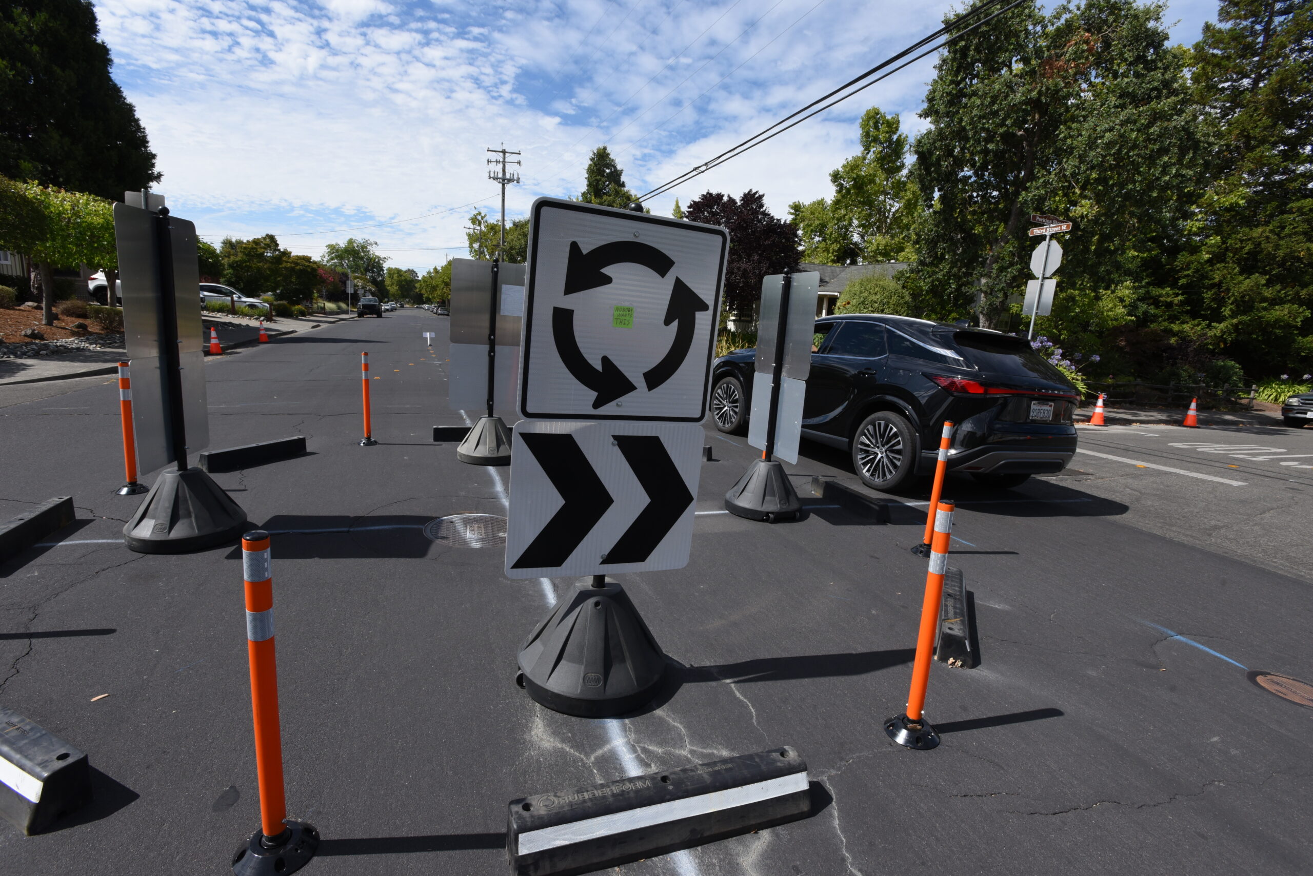 Local Residents Don’t Like Traffic Circle